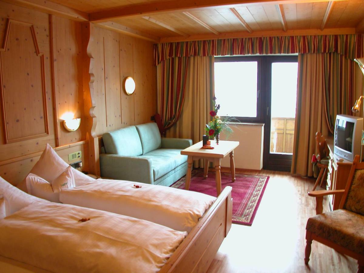 Hotel Pension Weiratherhof 웬스 외부 사진